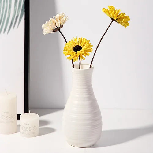 Plastik Vase