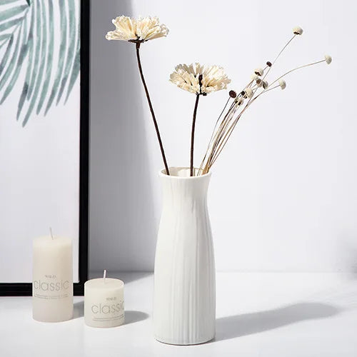 Plastik Vase